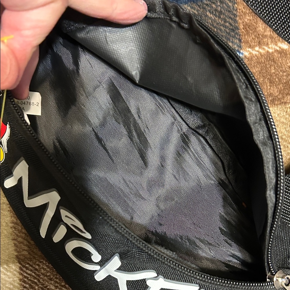 Disney Mickey Mouse Black Waist Bag givie - Picture 3 of 9